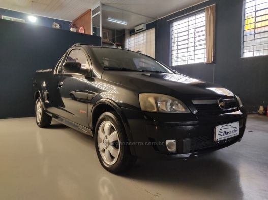 CHEVROLET - MONTANA - 2007/2008 - Preta - R$ 38.000,00