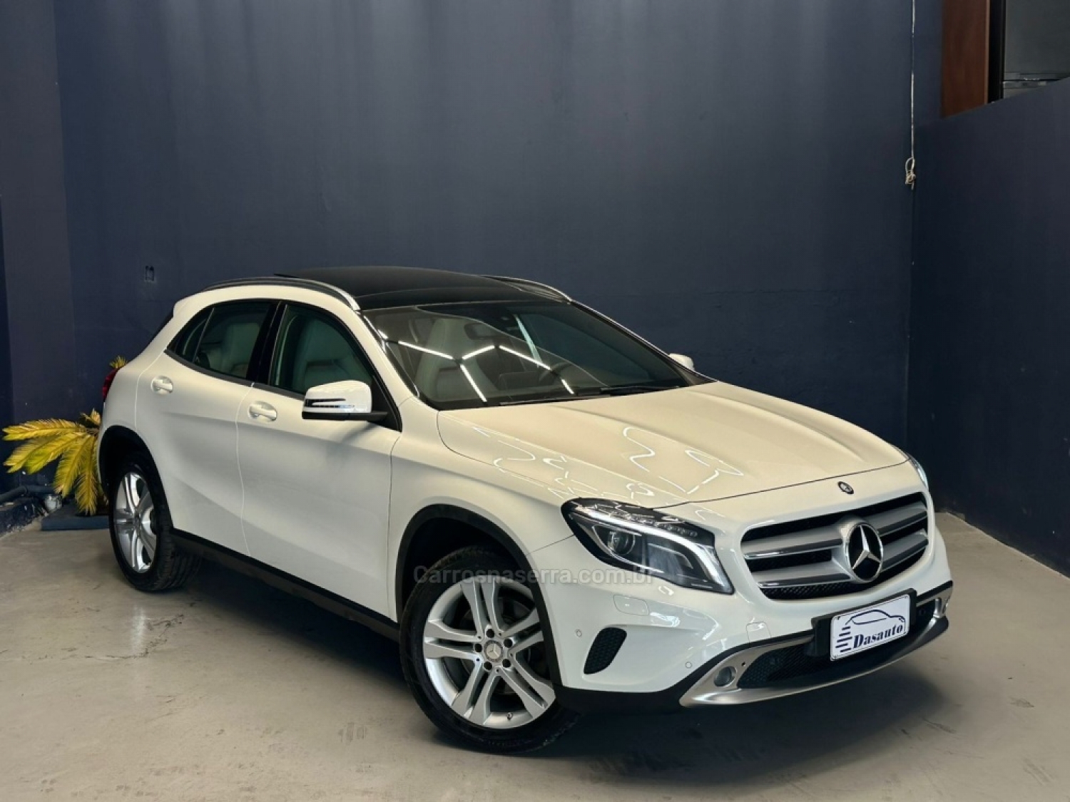 MERCEDES-BENZ - GLA 250 - 2016/2016 - Branca - R$ 128.000,00