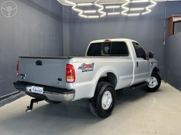 FORD - F-250 3.9 XLT MAX POWER 4X4 CS DIESEL 2P MANUAL - 2006/2007 - PRATA - R$ 158.000,00