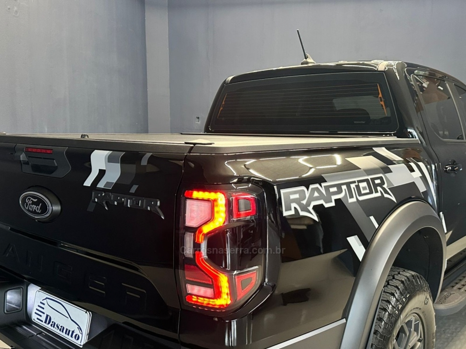 FORD - RANGER - 2024/2024 - Preta - R$ 520.000,00