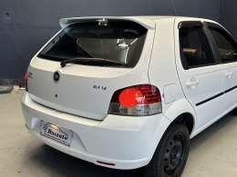 FIAT - PALIO - 2009/2010 - Branca - R$ 31.800,00