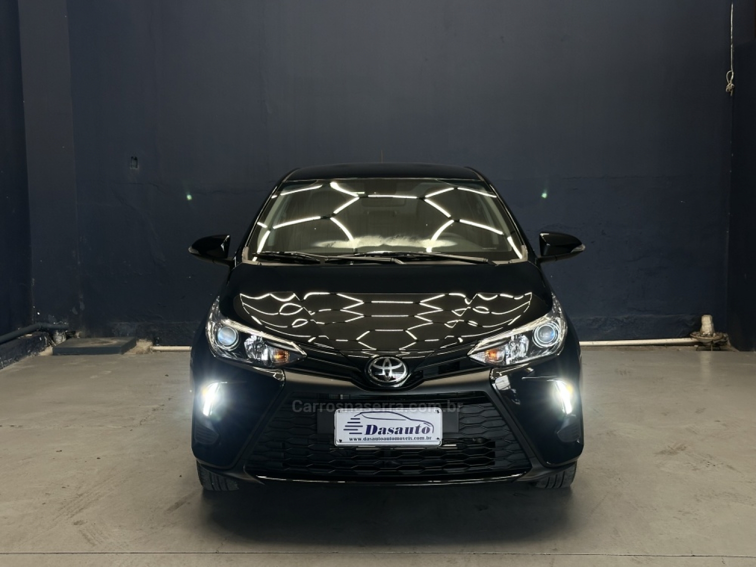 TOYOTA - YARIS - 2024/2025 - Preta - R$ 118.000,00