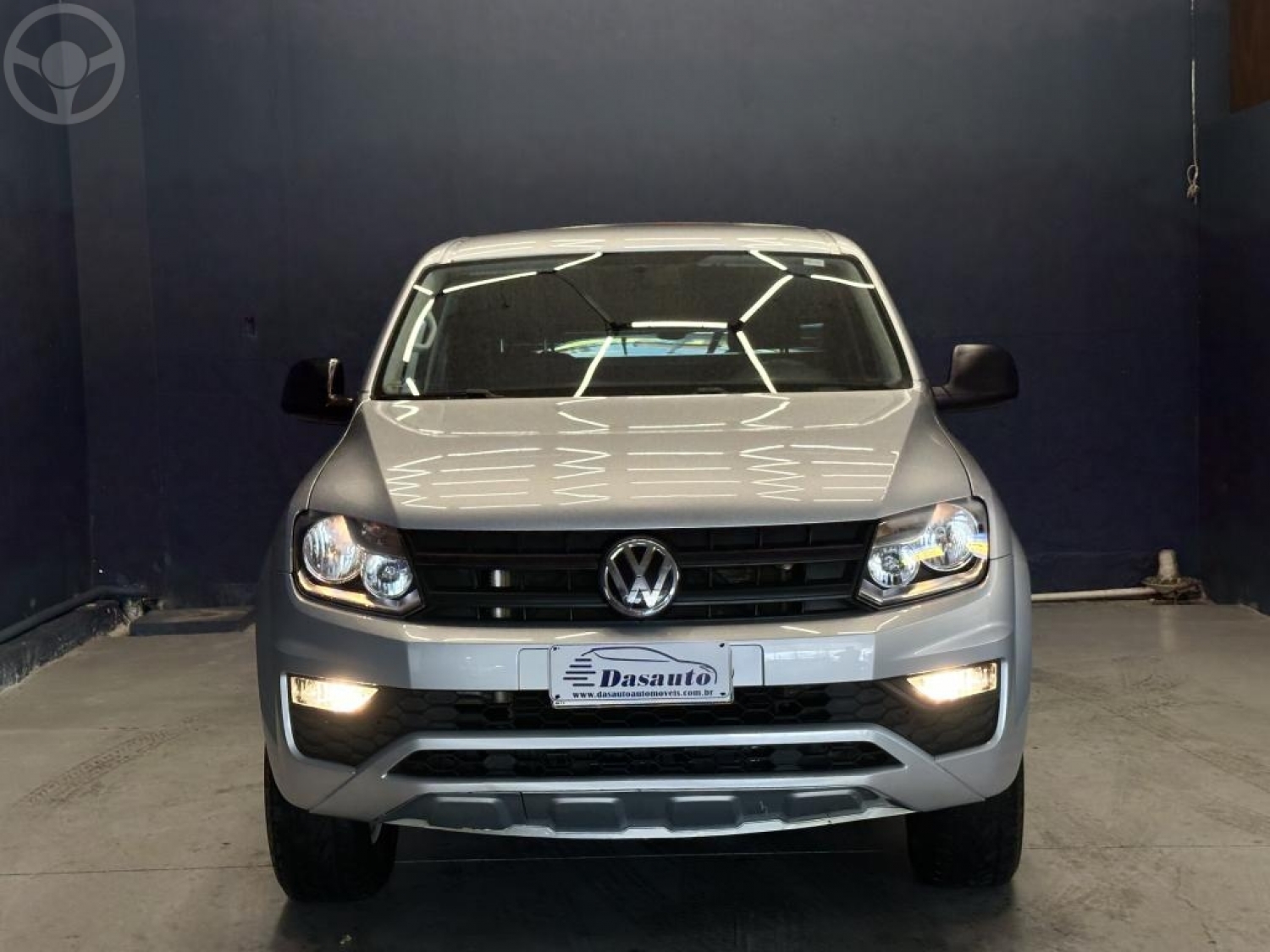 VOLKSWAGEN - AMAROK 2.0 4X4 CS 16V TURBO INTERCOOLER DIESEL 2P MANUAL - 2017/2017 - PRATA - R$ 95.000,00