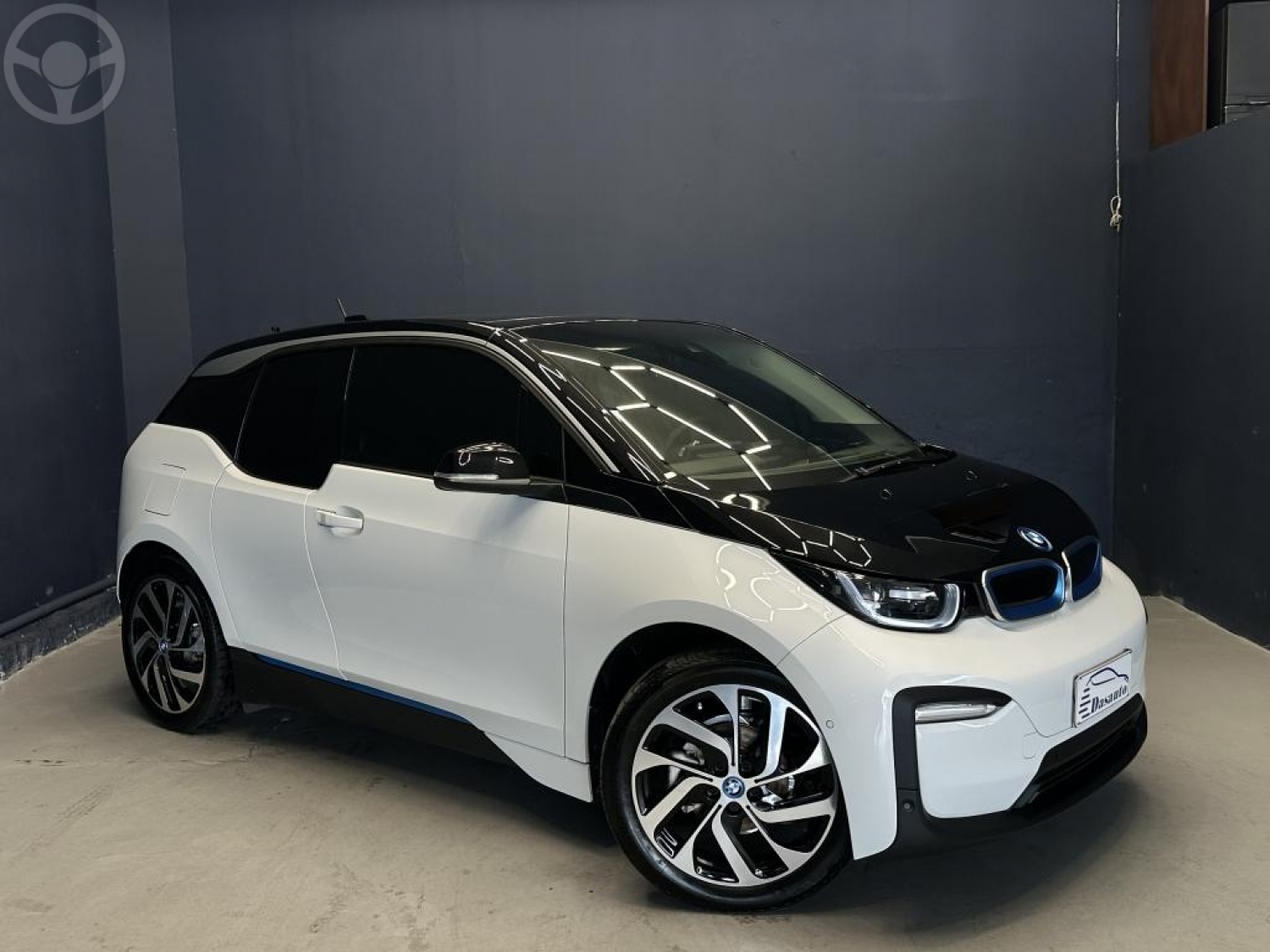 BMW - I3 BEV FULL ELÉTRICO 4P AUTOMÁTICO - 2021/2021 - BRANCA - R$ 240.000,00