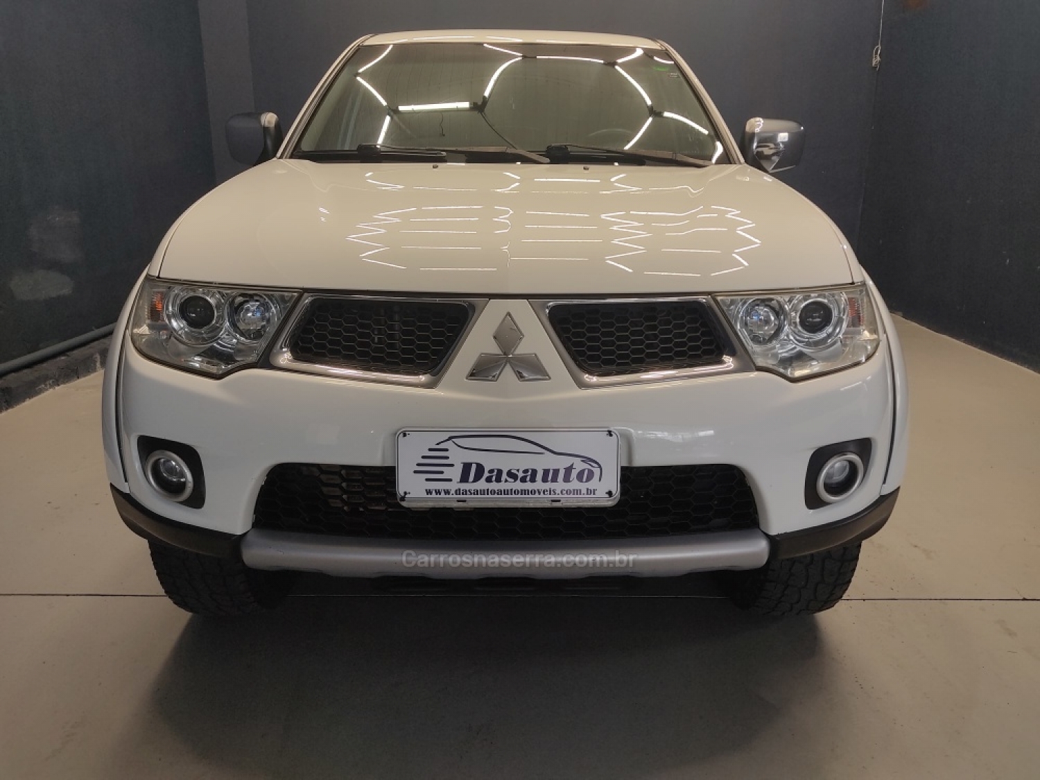 MITSUBISHI - L200 TRITON - 2012/2013 - Branca - R$ 118.000,00