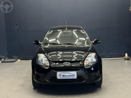 FORD - KA 1.0 MPI 8V FLEX 2P MANUAL - 2012/2012 - PRETA - R$ 29.800,00