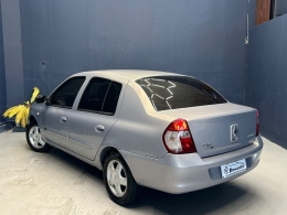 RENAULT - CLIO - 2007/2008 - Bege - R$ 28.000,00