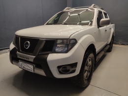 NISSAN - FRONTIER - 2013/2014 - Branca - R$ 113.000,00