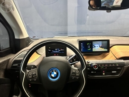 BMW - I3 BEV FULL ELÉTRICO 4P AUTOMÁTICO - 2021/2021 - BRANCA - R$ 240.000,00