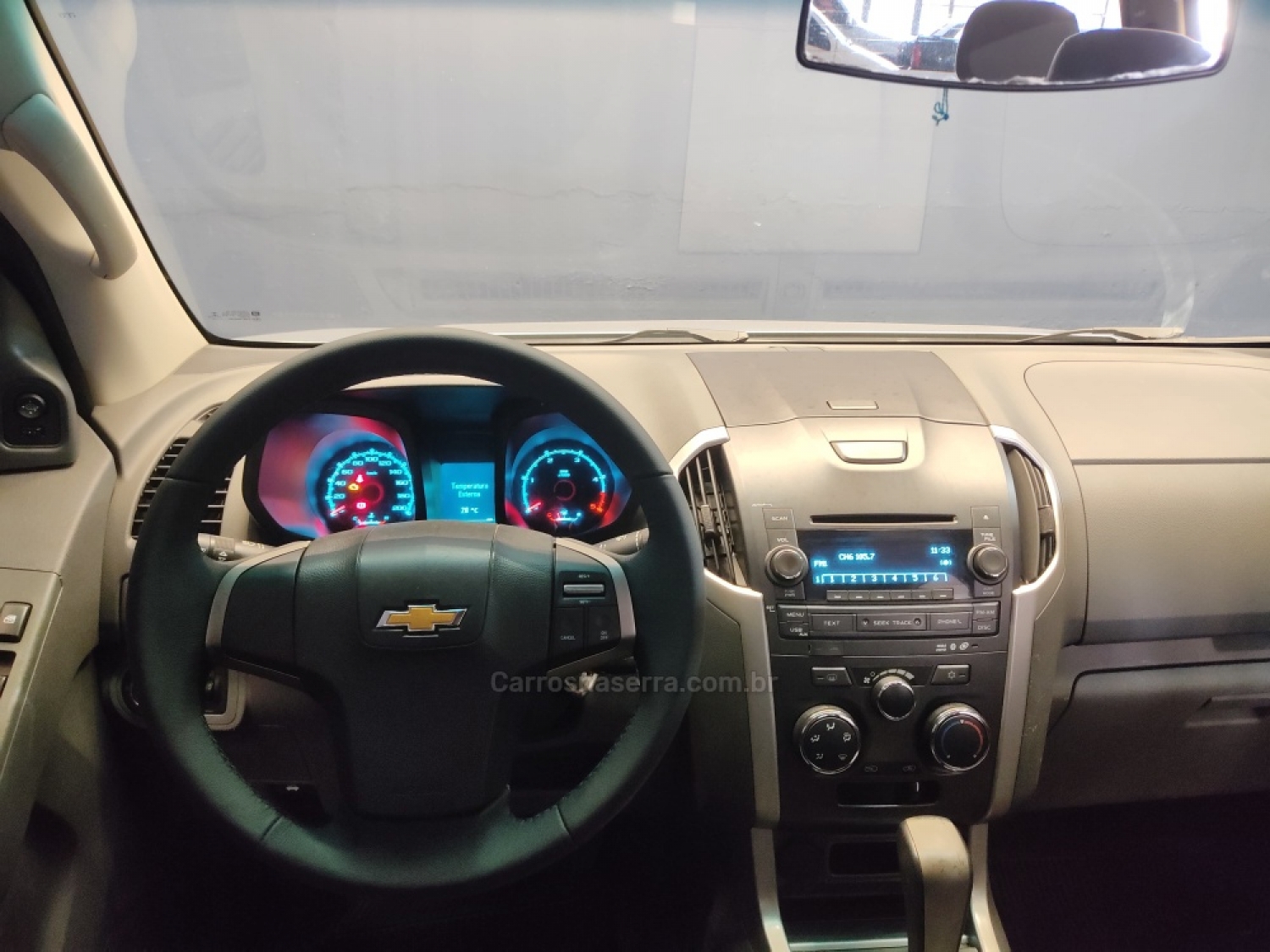 CHEVROLET - S10 - 2013/2013 - Prata - R$ 118.000,00