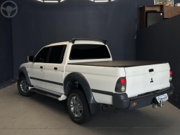 MITSUBISHI - L200 2.5 GLS 4X4 CD 8V TURBO DIESEL 4P MANUAL - 2007/2007 - BRANCA - R$ 64.900,00