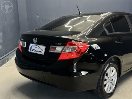 HONDA - CIVIC 1.8 LXS 16V FLEX 4P AUTOMÁTICO - 2012/2012 - PRETA - R$ 69.800,00