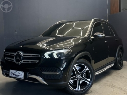 MERCEDES-BENZ - GLE 400D 3.0 24V V6 DIESEL 4MATIC 9G-TRONIC - 2022/2022 - PRETA - R$ 488.000,00