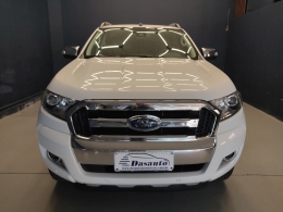 FORD - RANGER - 2017/2018 - Branca - R$ 158.000,00