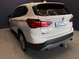 BMW - X1 - 2017/2018 - Branca - R$ 137.000,00