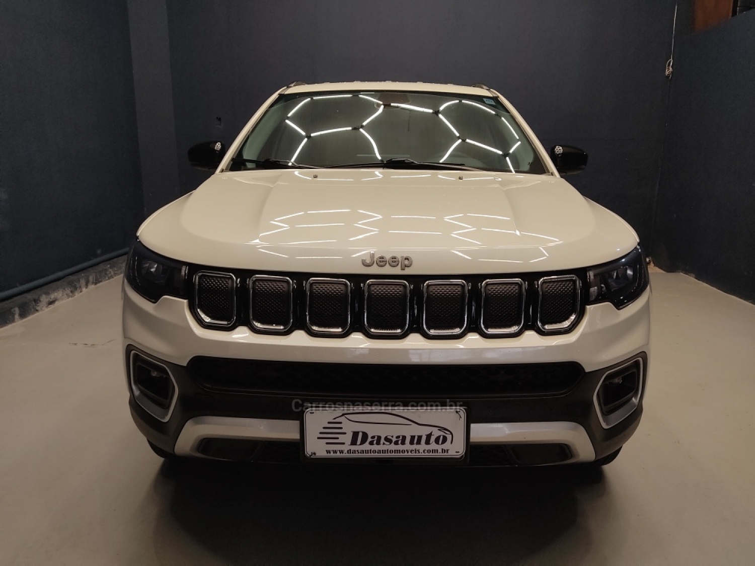 JEEP - COMPASS - 2022/2023 - Branca - R$ 185.900,00