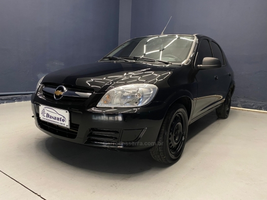 CHEVROLET - PRISMA - 2010/2011 - Preta - R$ 28.000,00