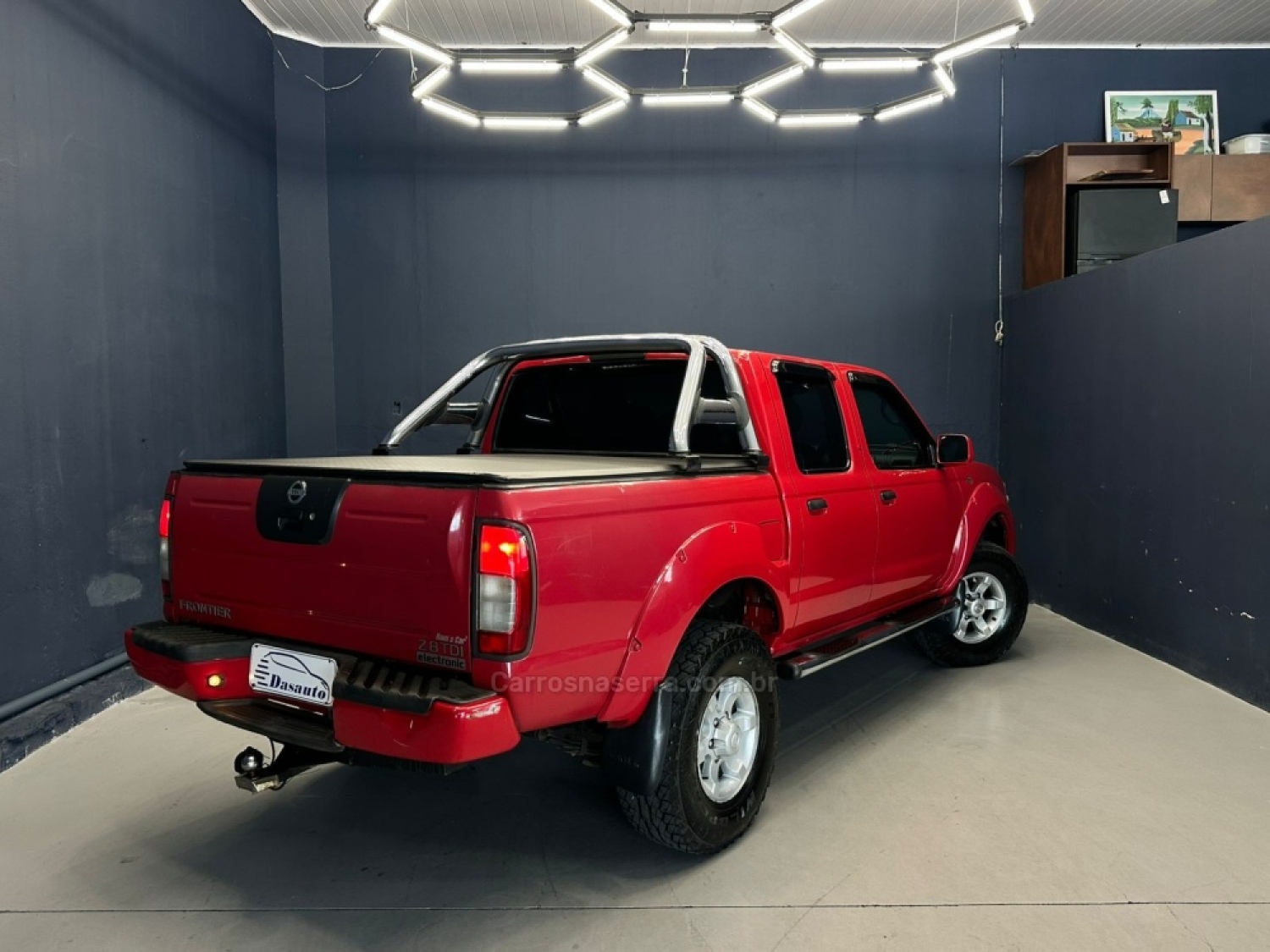 NISSAN - FRONTIER - 2005/2006 - Vermelha - R$ 63.000,00