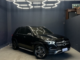 MERCEDES-BENZ - GLE 400D - 2022/2022 - Preta - R$ 488.000,00