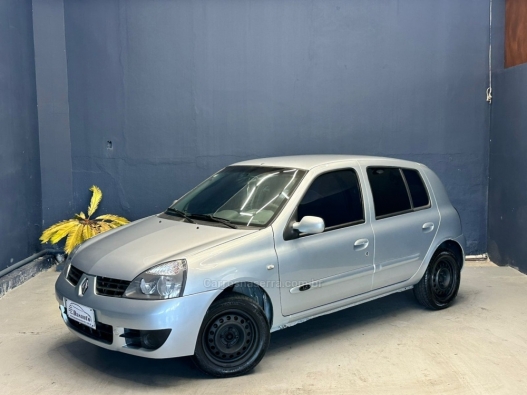 RENAULT - CLIO - 2006/2007 - Prata - R$ 17.000,00