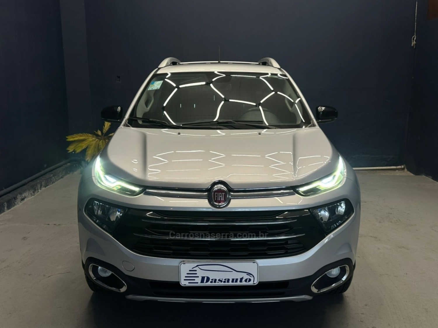 FIAT - TORO - 2018/2019 - Prata - R$ 114.000,00