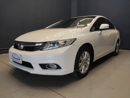 HONDA - CIVIC - 2013/2014 - Branca - R$ 72.000,00