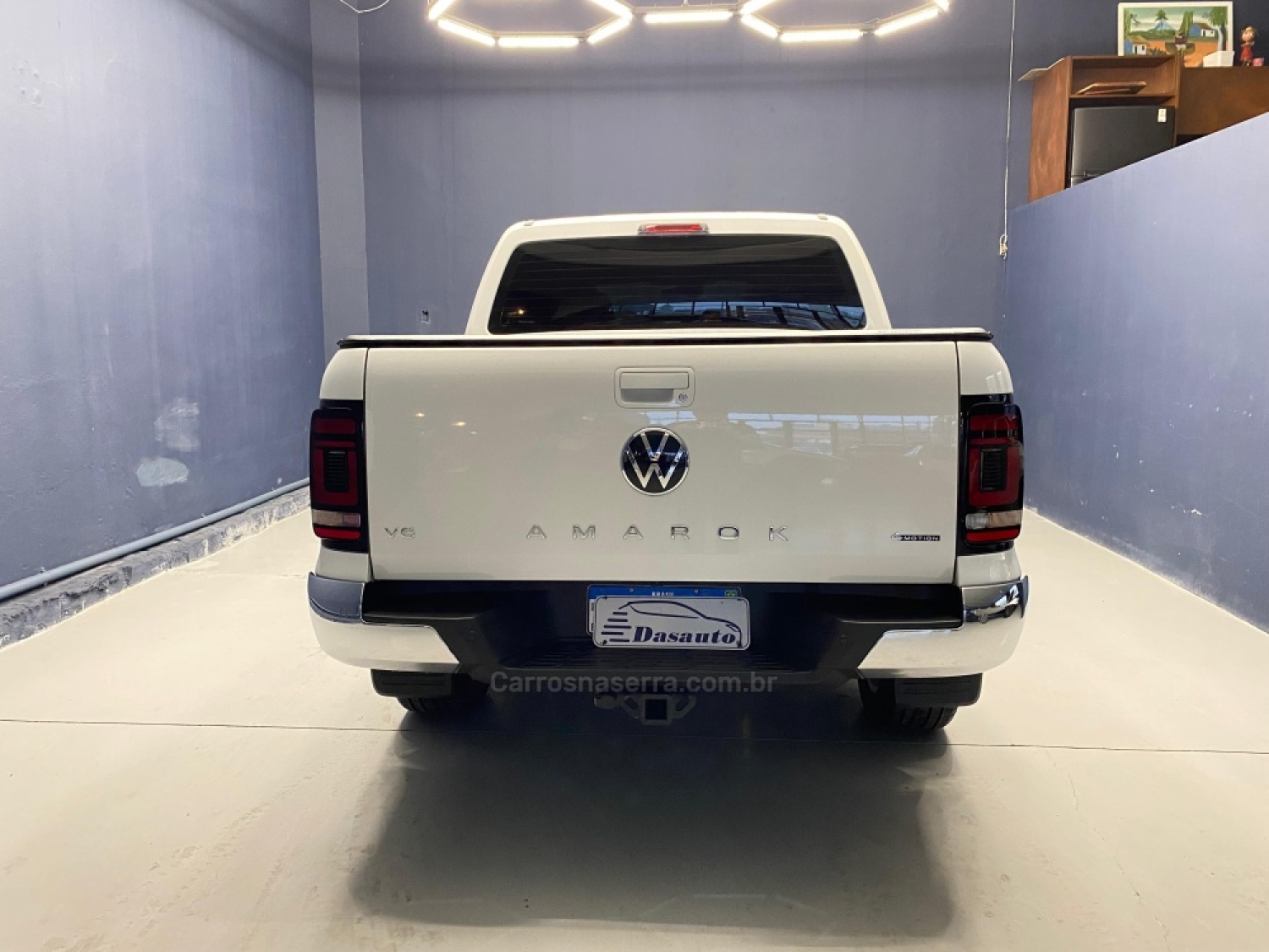 VOLKSWAGEN - AMAROK - 2024/2025 - Branca - Sob Consulta