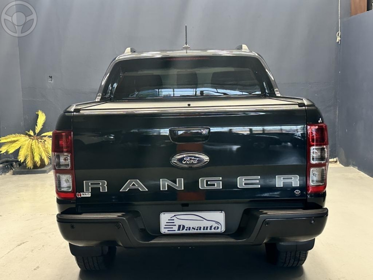 FORD - RANGER 2.2 BLACK 4X2 CD 16V DIESEL 4P AUTOMÁTICO - 2021/2022 - PRETA - R$ 168.000,00