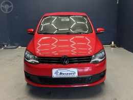 VOLKSWAGEN - FOX 1.0 MI 8V FLEX 4P MANUAL - 2011/2012 - VERMELHA - R$ 32.800,00