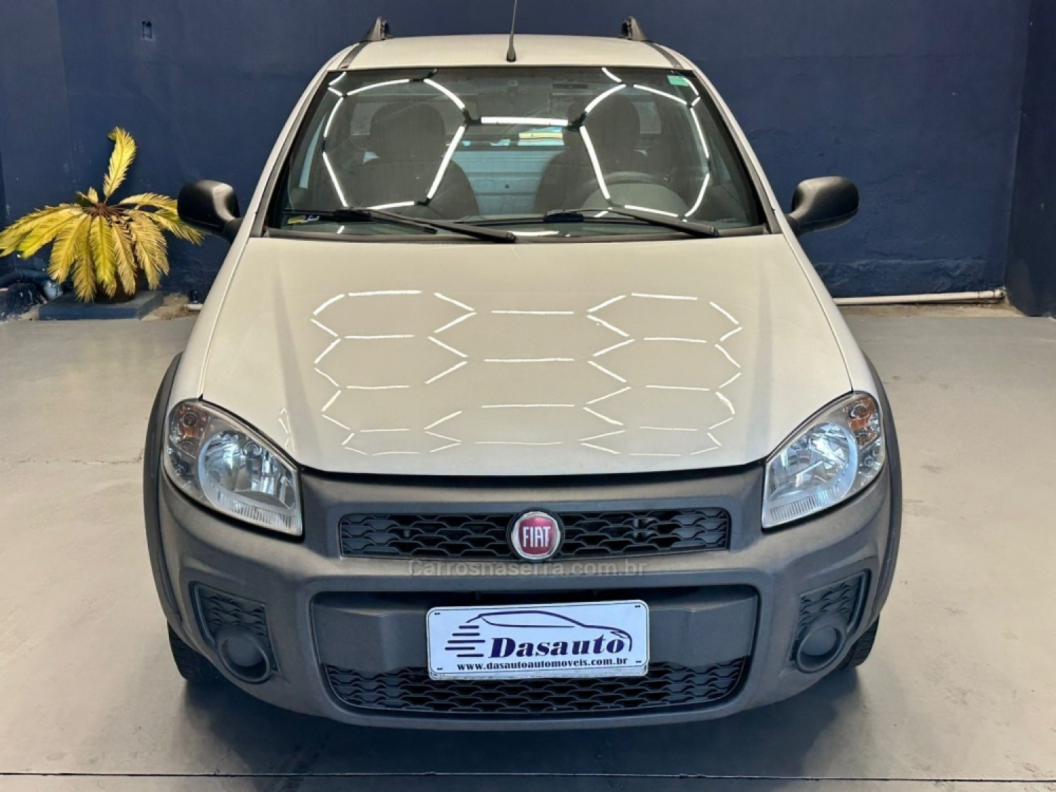 FIAT - STRADA - 2019/2020 - Branca - R$ 60.000,00