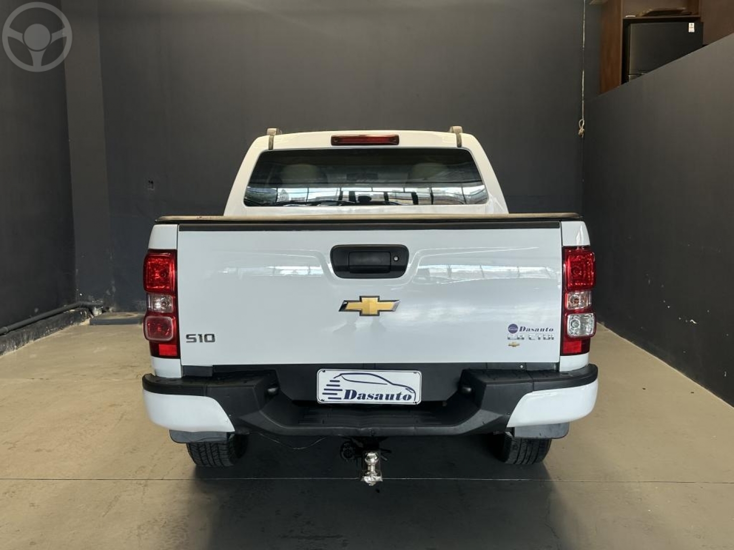 CHEVROLET - S10 2.8 LS 4X4 CD 16V TURBO DIESEL 4P MANUAL - 2017/2018 - BRANCA - R$ 128.000,00