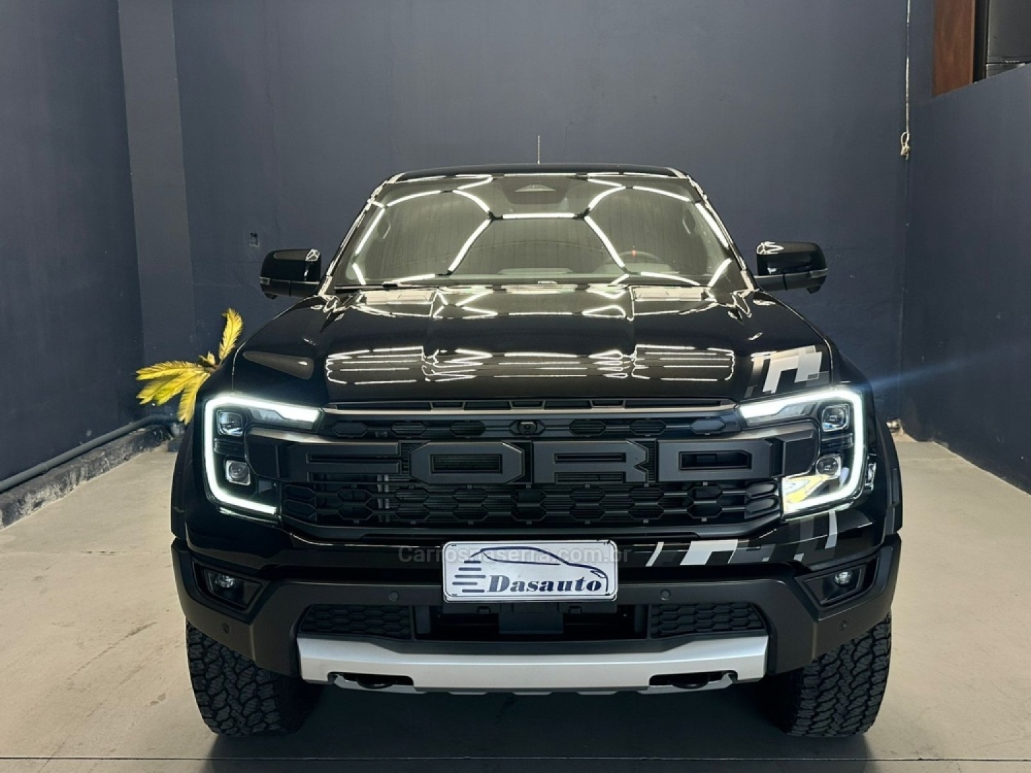 FORD - RANGER - 2024/2024 - Preta - R$ 520.000,00