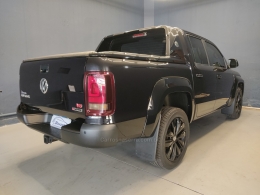 VOLKSWAGEN - AMAROK - 2022/2023 - Preta - R$ 238.000,00