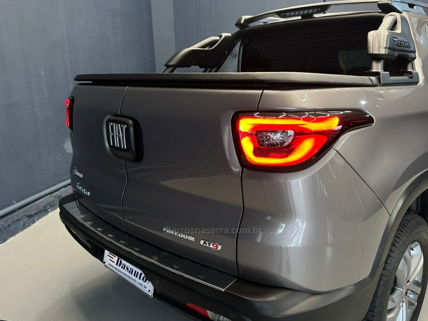 FIAT - TORO - 2019/2020 - Cinza - R$ 114.000,00