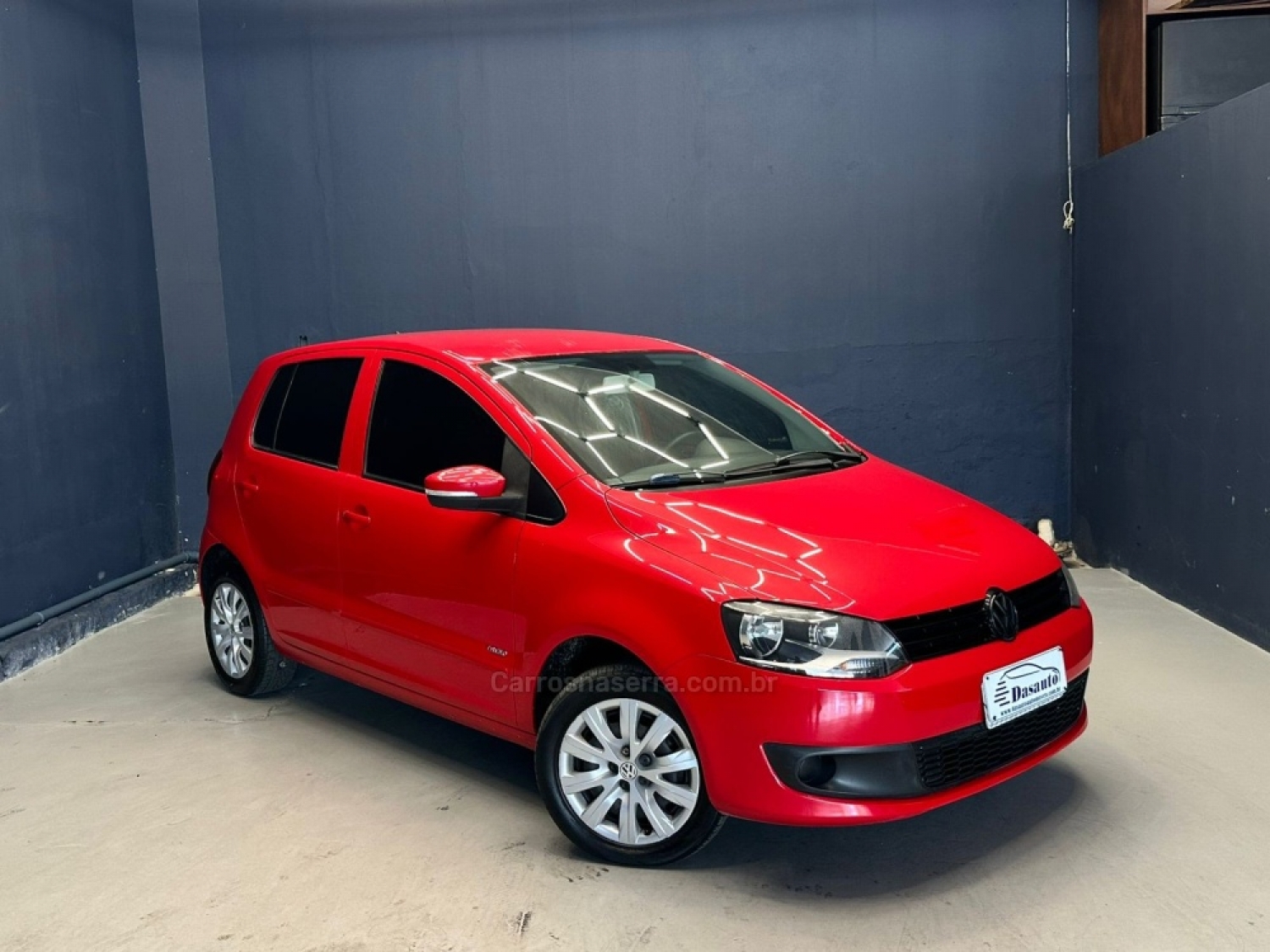 VOLKSWAGEN - FOX - 2012/2012 - Vermelha - R$ 32.800,00