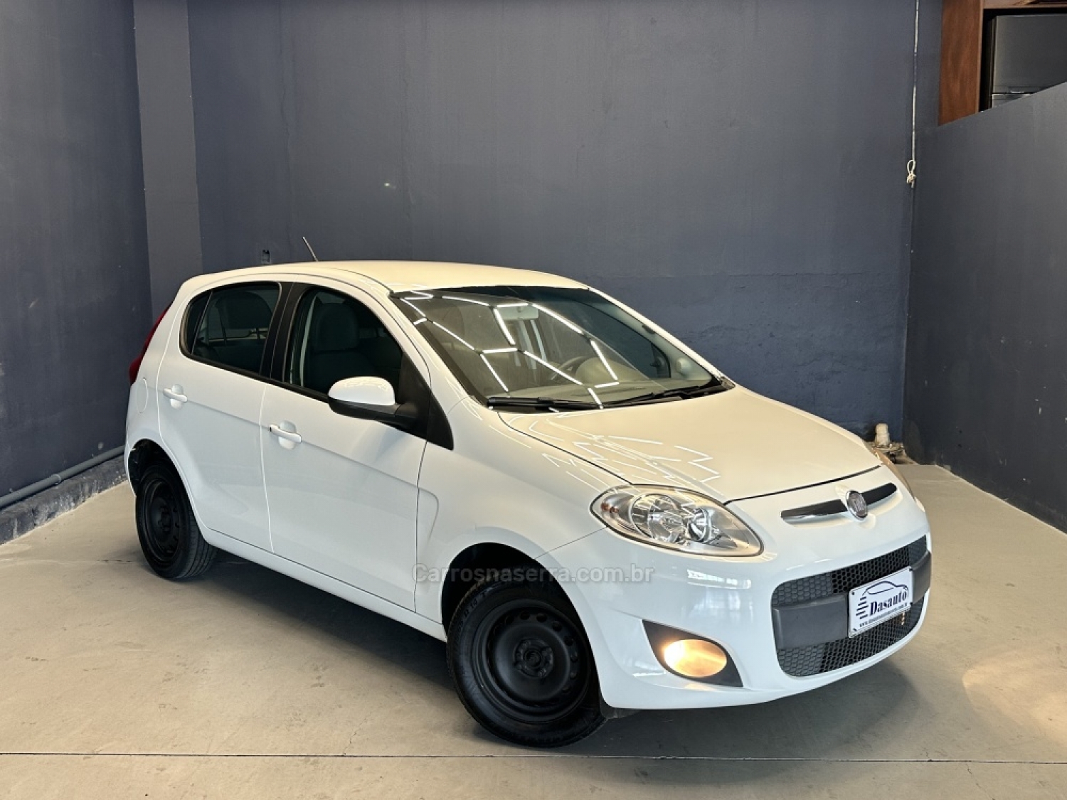 FIAT - PALIO - 2012/2013 - Branca - R$ 38.800,00