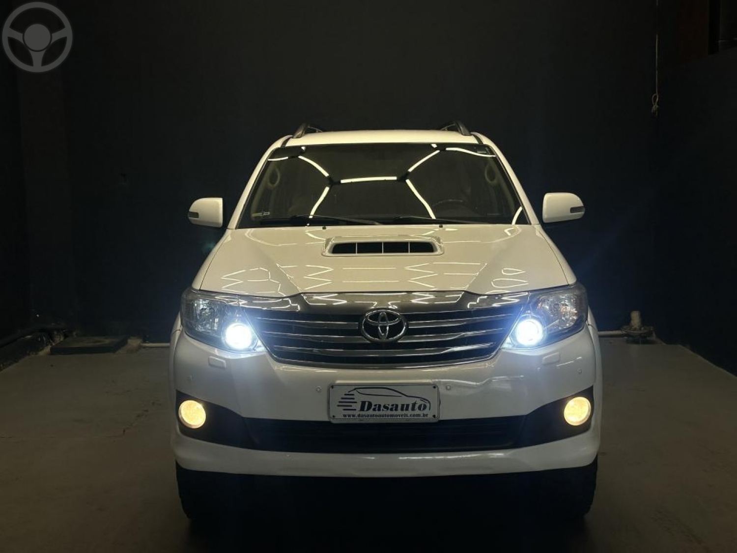 TOYOTA - HILUX SW4 3.0 SRV 4X4 16V TURBO INTERCOOLER DIESEL 4P AUTOMÁTICO - 2015/2015 - BRANCA - R$ 158.000,00