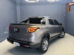 FIAT - TORO - 2019/2020 - Cinza - R$ 114.000,00