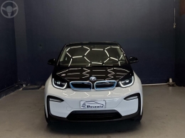 BMW - I3 BEV FULL ELÉTRICO 4P AUTOMÁTICO - 2021/2021 - BRANCA - R$ 240.000,00