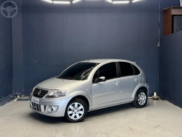 CITROËN - C3 1.4 I GLX 8V FLEX 4P MANUAL - 2011/2012 - PRATA - R$ 28.800,00