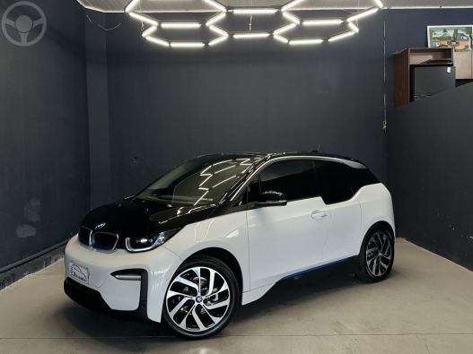 BMW - I3 BEV FULL ELÉTRICO 4P AUTOMÁTICO - 2021/2021 - BRANCA - R$ 240.000,00