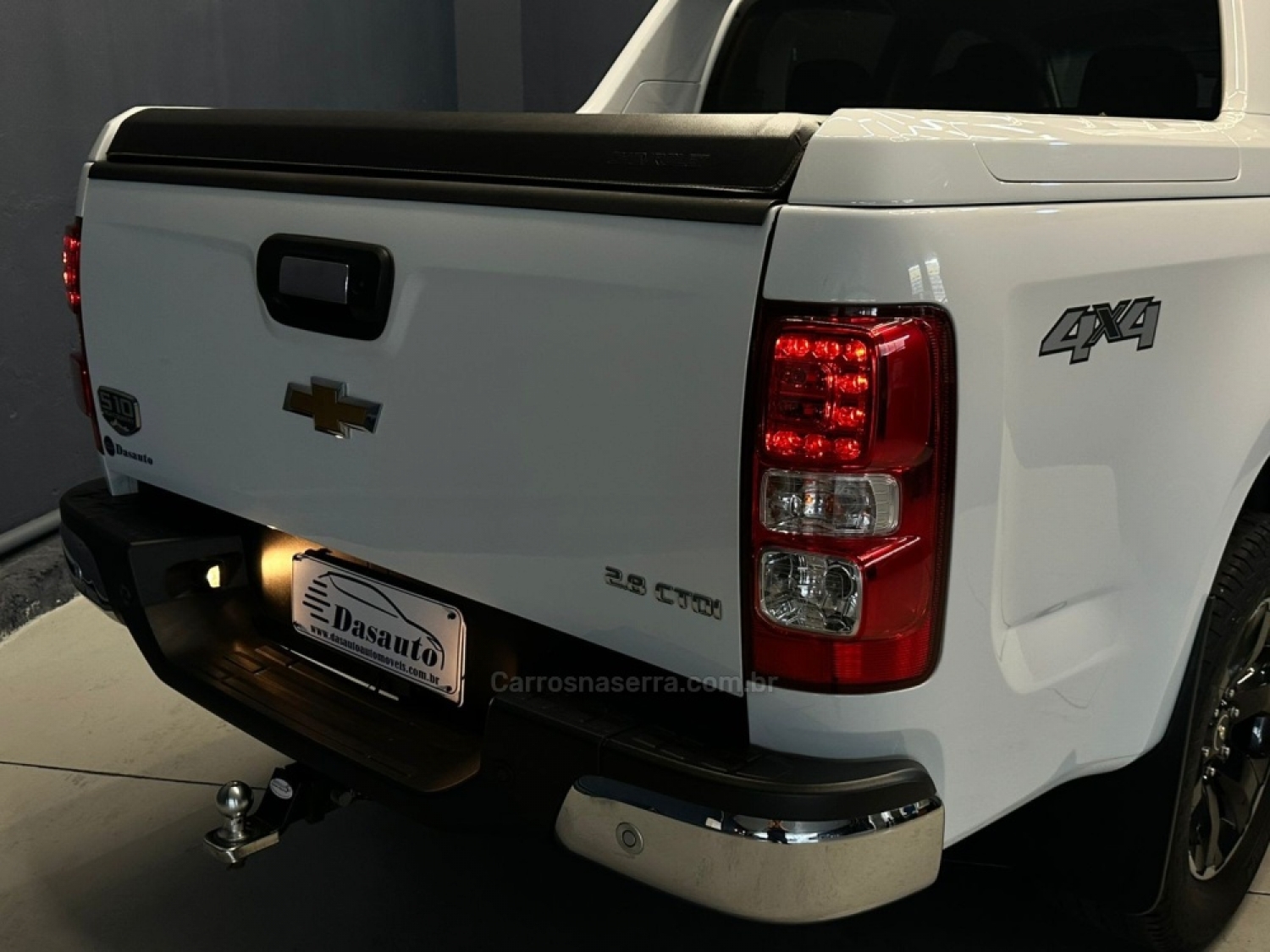 CHEVROLET - S10 - 2021/2022 - Branca - R$ 218.000,00