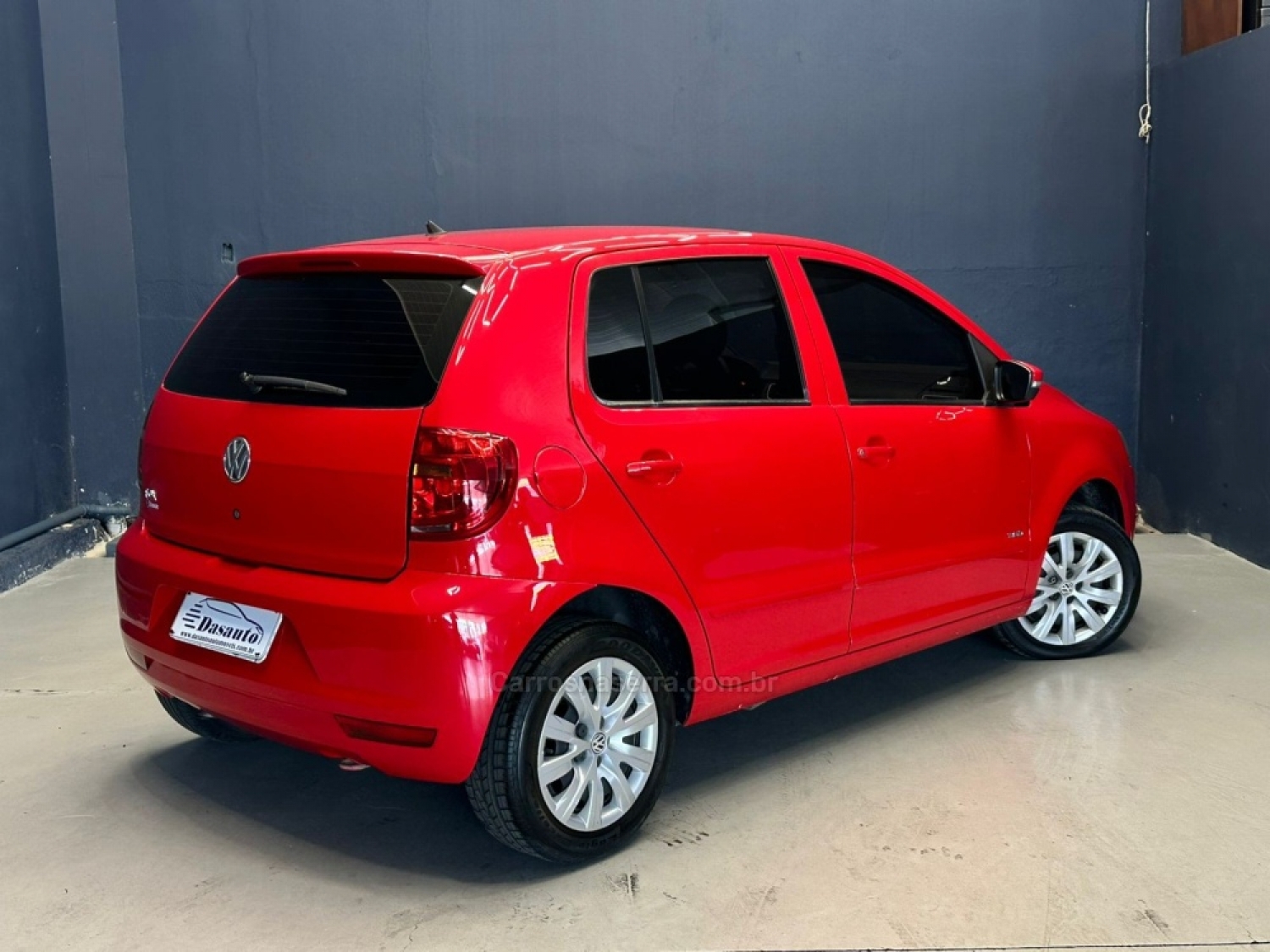 VOLKSWAGEN - FOX - 2012/2012 - Vermelha - R$ 32.800,00