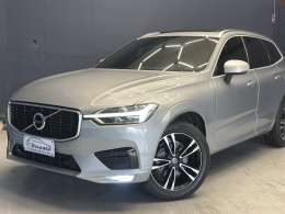 VOLVO - XC60 - 2017/2018 - Prata - R$ 178.000,00