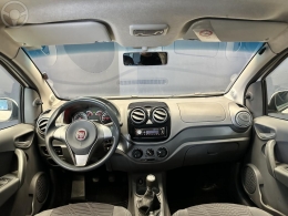 FIAT - PALIO 1.4 MPI ATTRACTIVE 8V FLEX 4P MANUAL - 2012/2013 - BRANCA - R$ 38.800,00