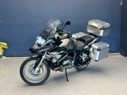 BMW - R 1200 - 2017/2018 - Preta - R$ 78.000,00