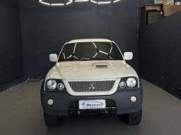 MITSUBISHI - L200 - 2007/2007 - Branca - R$ 64.900,00