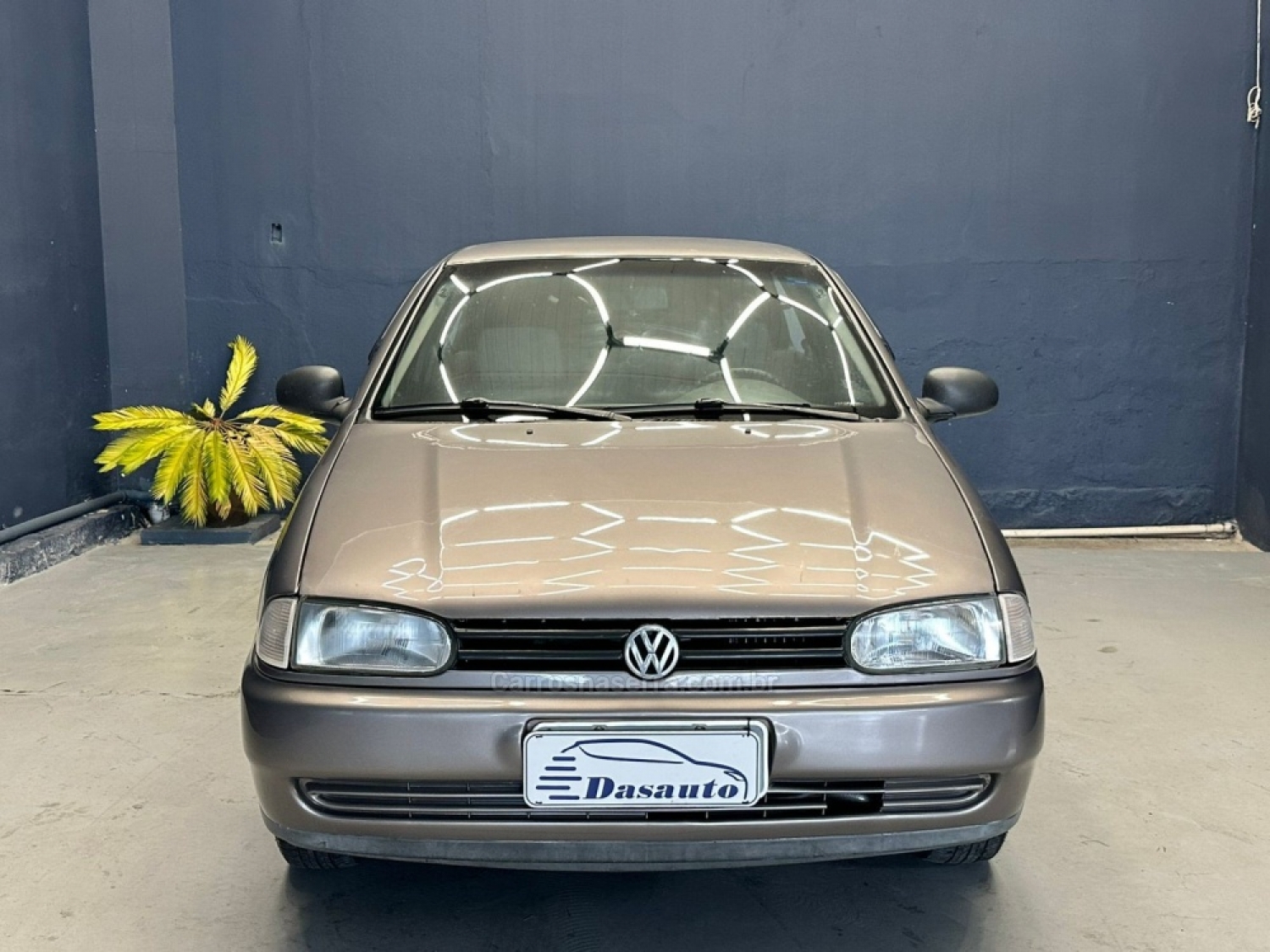 VOLKSWAGEN - GOL - 1995/1995 - Bege - R$ 16.000,00