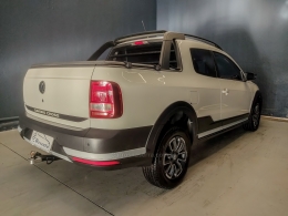 VOLKSWAGEN - SAVEIRO - 2019/2020 - Branca - R$ 93.000,00