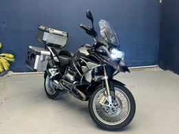 BMW - R 1200 - 2017/2018 - Preta - R$ 78.000,00